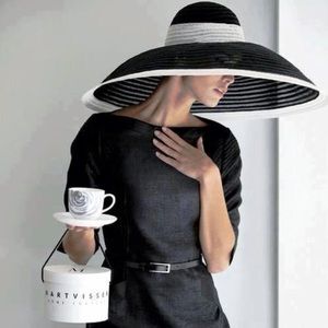 Meet your Posher, Pola